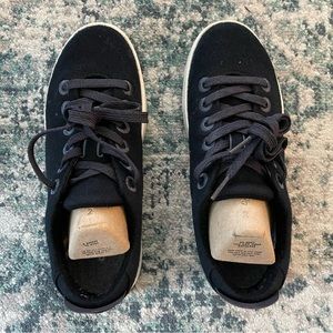 Allbirds Women’s Wool Pipers, Black, Size 8